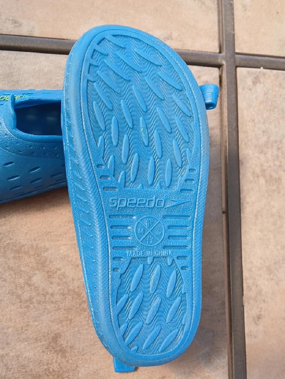 Speedo Kids Bright Blue Slip-On Water Shoes  - Size 7/8
